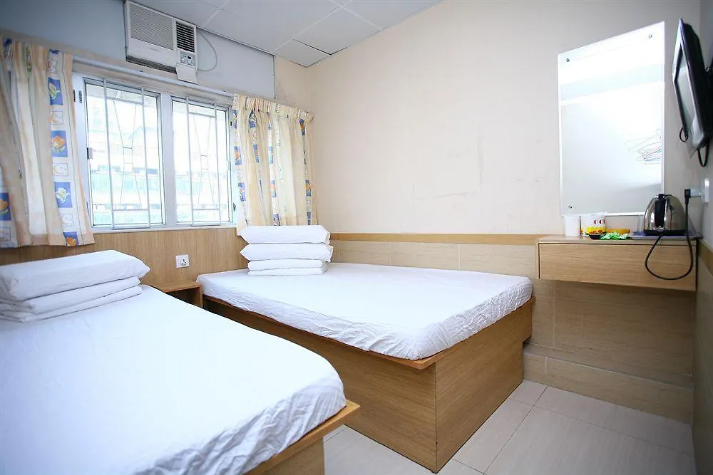 Even Easy Hostel Hong Kong 2*,  China
